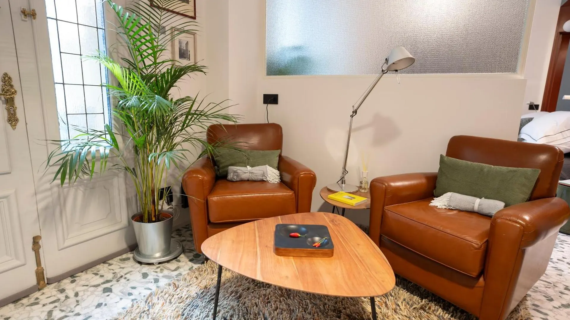 Apartamento L'Agone In Centro - Il Mio Piccolo Nido Di Design Nel Centro Di Como